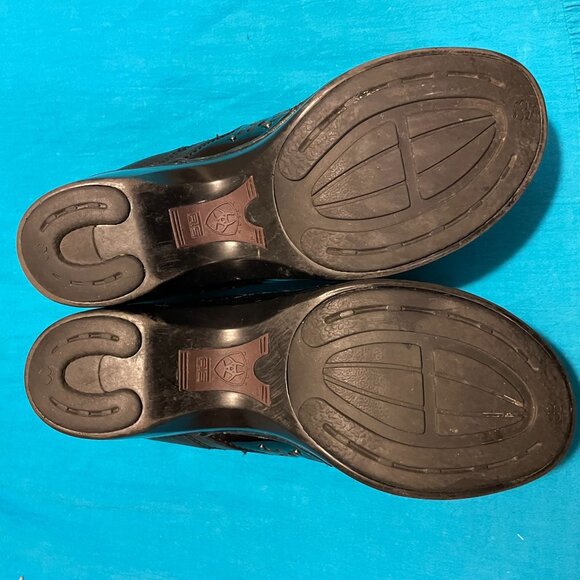 Ariat Tambour Womens Black Leather Slip-On Clogs with Laser Cut Detail Size 7 US - Picture 6 of 11